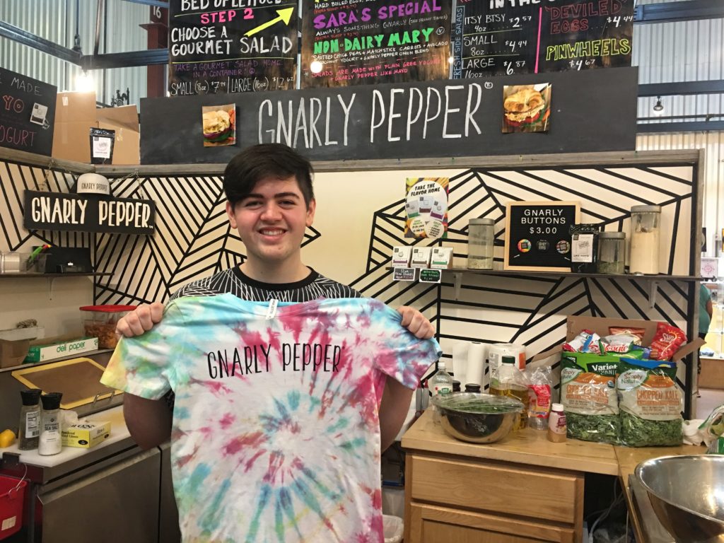 tie dye, cedar rapids, iowa, newbo city market, gnarly pepper, local, t-shirts, unique